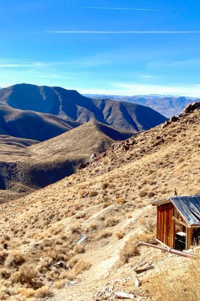 Alpine Mine Nightingale Mountains Lake Winnemuca Abandoned Mine Ghost Town Cabin overlooking Lake