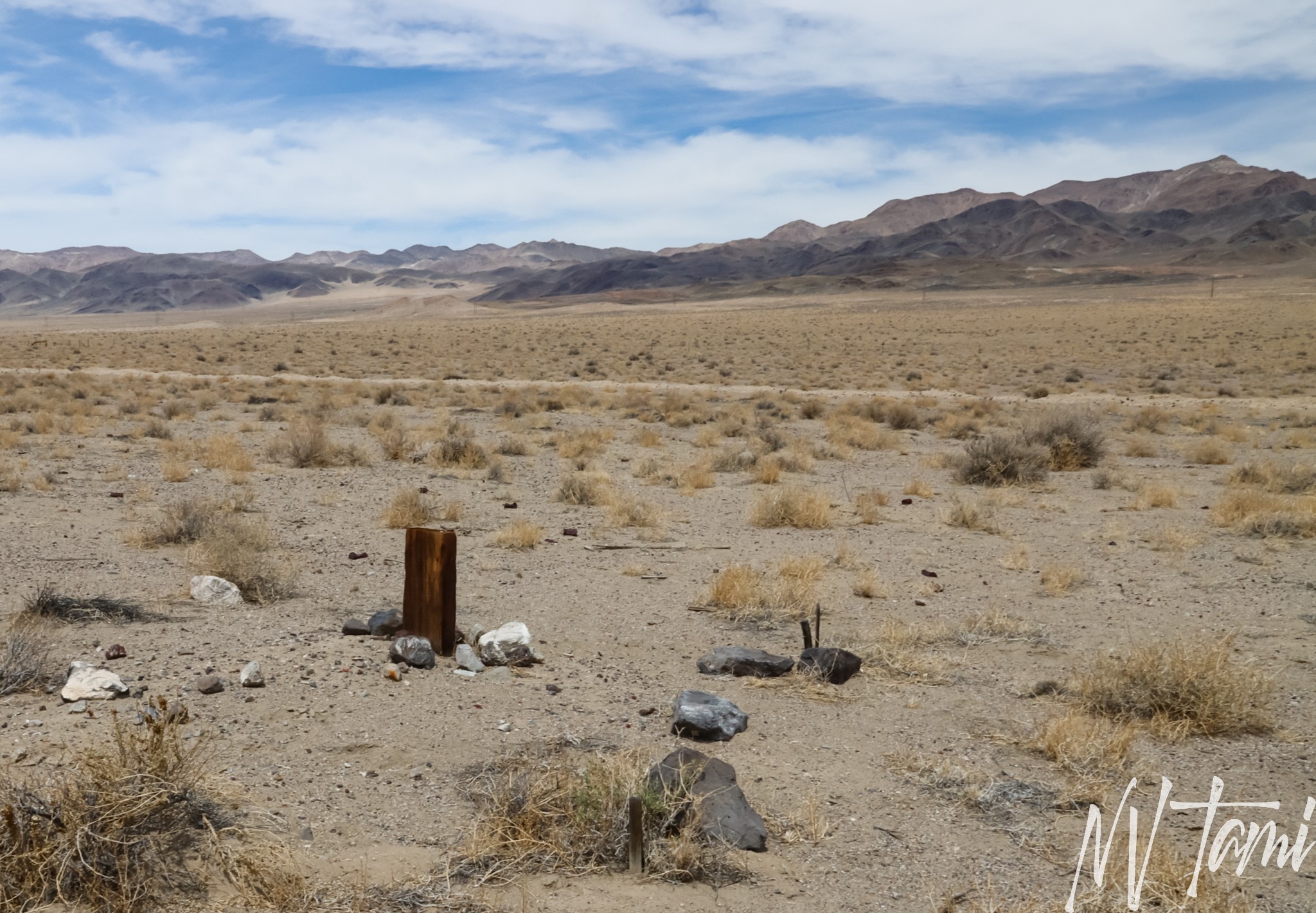 Chinese Grave: Mineral County, Nevada - NEVADA GHOST TOWNS & BEYOND