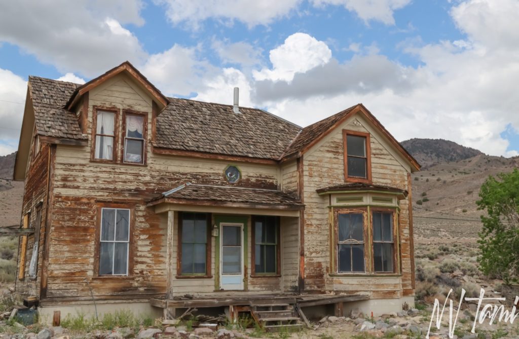 The 6 Coolest Nevada Ghost Towns to Explore