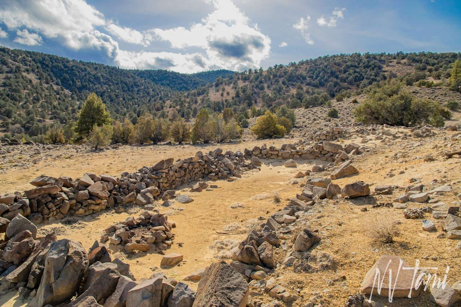 Top 10 ghost towns Virginia City Comstock Nevada NV Storey Lyon County abandoned near me things to do must see haunted Geiger Grade Washington Toll Road