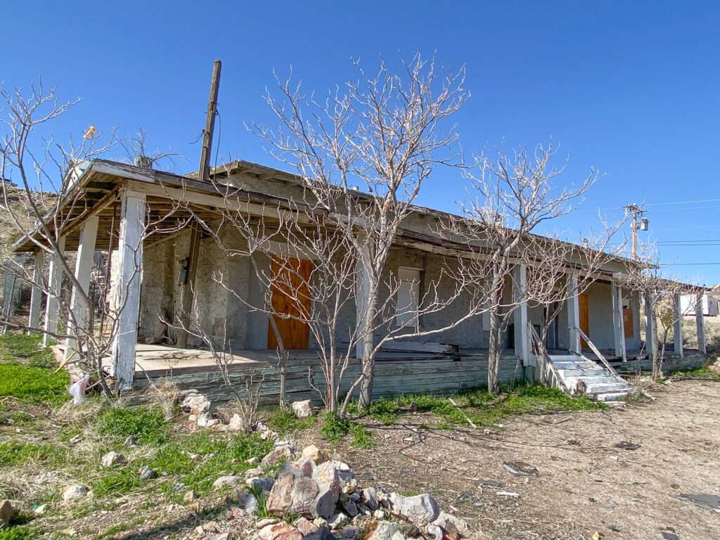 Rhyolite Ghost Town In Nevada Will Give You All The Spooky Summer Thrills -  Narcity