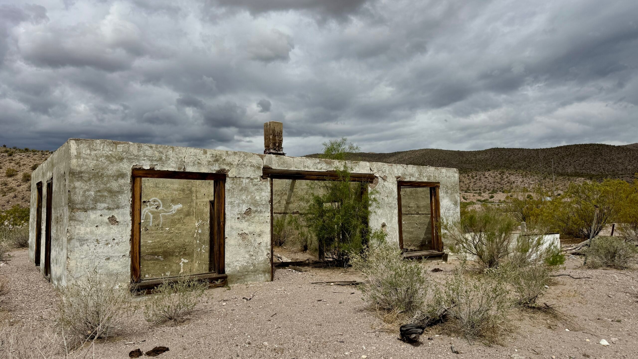 Lincoln County Nevada NV ghost towns abandoned near me Pioche Caliente Rainbow Canyon Leith
