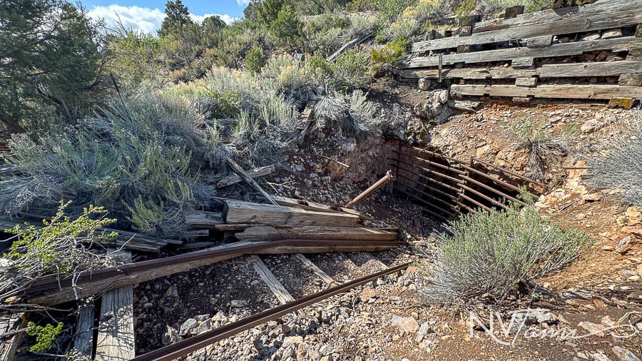 Lincoln County Nevada NV ghost towns abandoned near me Pioche Jack Rabbit Jackrabbit Mine Royal City Ida May