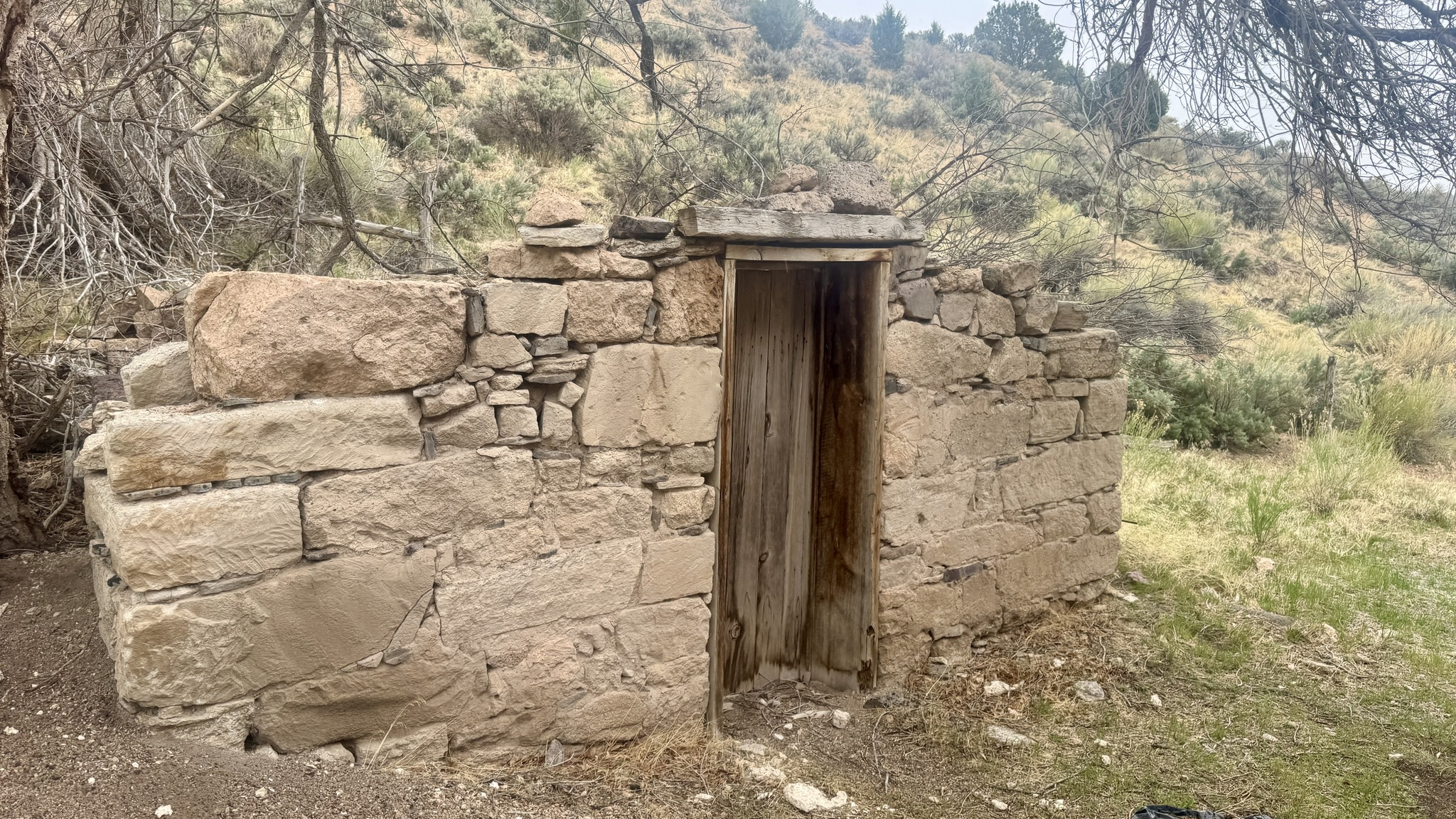 Lincoln County Nevada, NV ghost towns abandoned near me Pioche Spring Valley State Park abandoned ranches Mormon Hammond Ranch Stone Cabin
