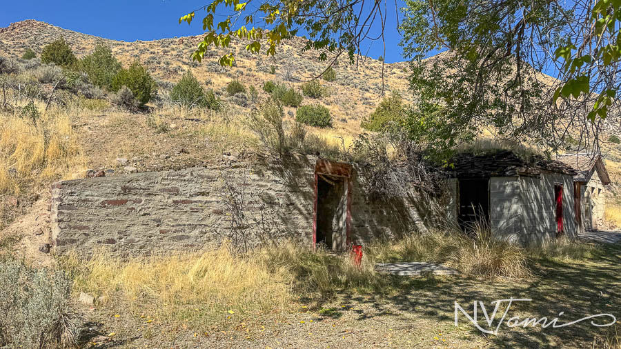 Elko County Nevada Ghost towns abandoned near me Jarbidge Buesta Rowland