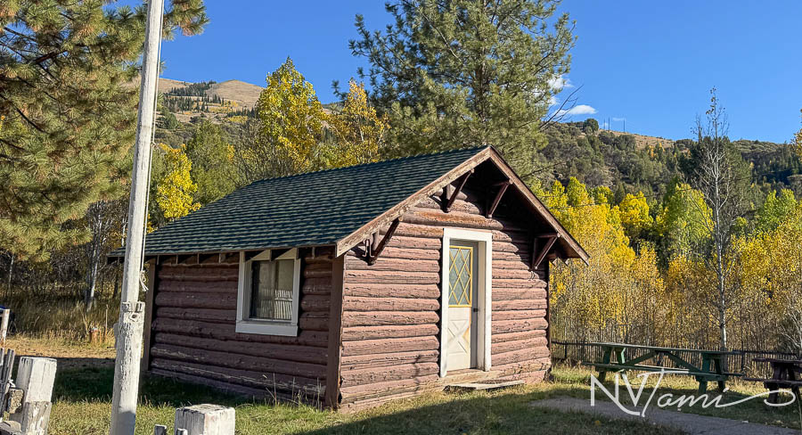 Elko County Nevada Ghost towns abandoned near me Jarbidge Mahoney Ranger Station