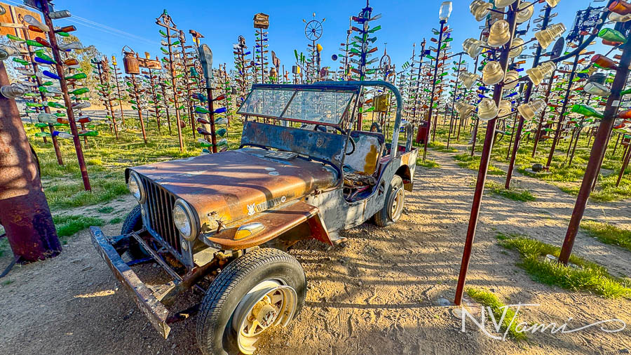 Ghost Towns abandoned Kern County California ruins Oro Grande Elmer's Bottle Tree Farm